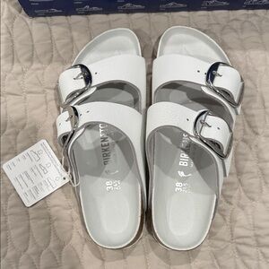 Birkenstock White Arizona Big Buckle sandals Size 7 (38) Brand  new in box